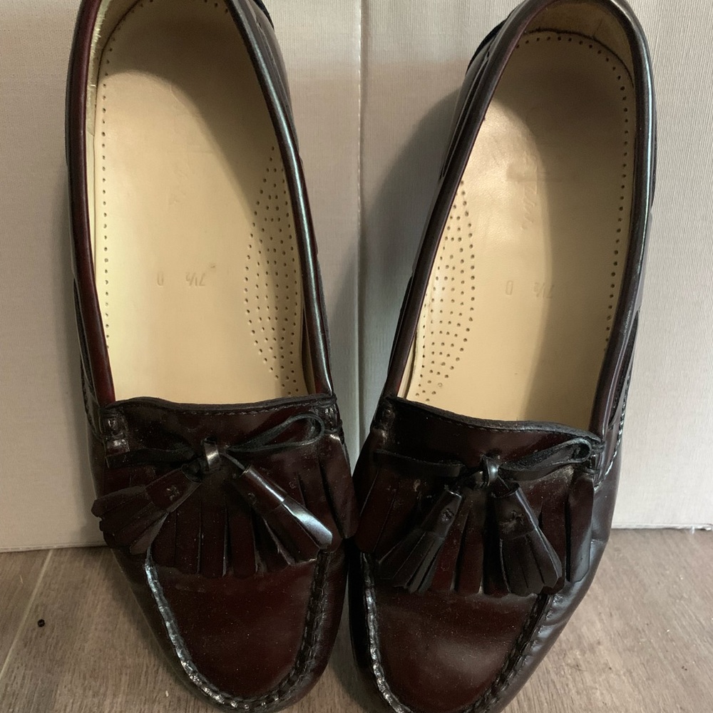 Cole Haan tassel loafers brown size 7.5 good condition